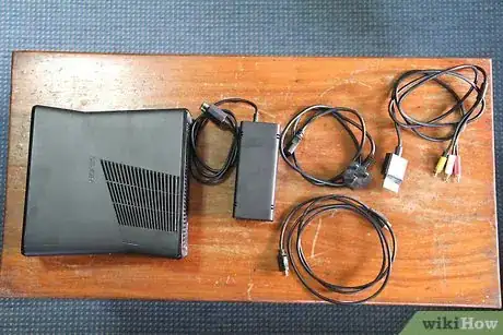 Image intitulée Hook up an Xbox 360 Step 1