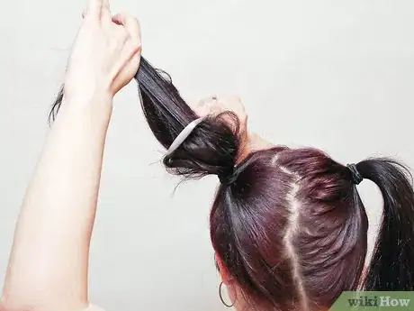 Image intitulée Do Space Buns Step 3