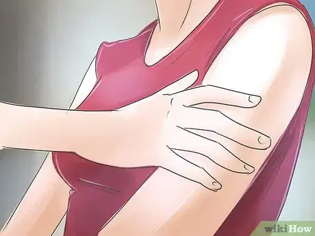 Image intitulée Act on a First Date Step 13