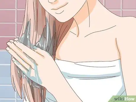 Image intitulée Chalk Dye Your Hair Step 19