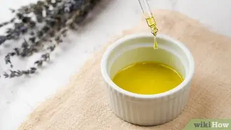 Image intitulée Use Olive Oil on Your Face Step 8