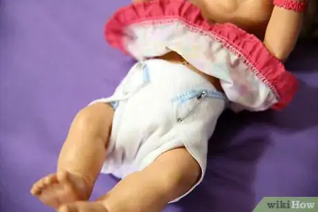 Image intitulée Fold a Cloth Diaper Step 34
