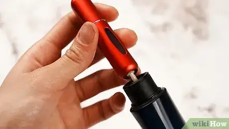 Image intitulée Refill a Perfume Travel Bottle Step 2