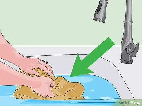 Image intitulée Wash a Wool Coat Step 8