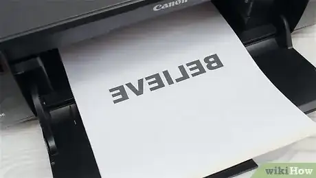 Image intitulée Transfer Words to Wood Step 11