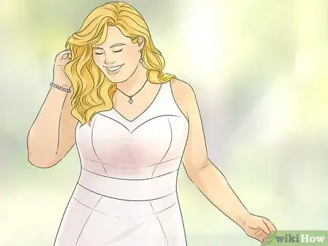 Image intitulée Wear a Backless Dress Step 7