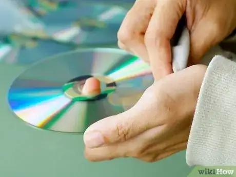 Image intitulée Fix a Scratched DVD Step 9