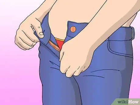 Image intitulée Pee Outside as a Woman Step 14