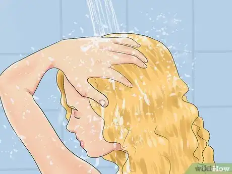 Image intitulée Do a Spiral Perm Step 16