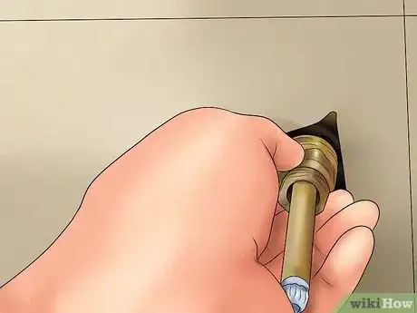 Image intitulée Change a Bathtub Faucet Step 10