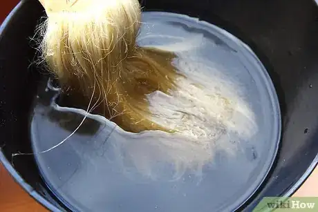 Image intitulée Fix Doll Hair Step 5