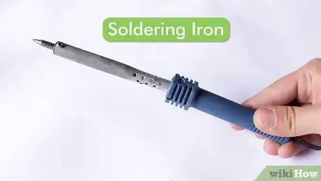 Image intitulée Solder Electronics Step 1