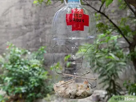 Image intitulée Build a Milk Jug Bird Feeder Step 10