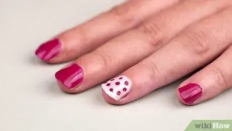 Image intitulée Mix Nail Polish Step 10