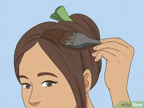 Image intitulée Dye Your Hair at Home Step 11.jpeg