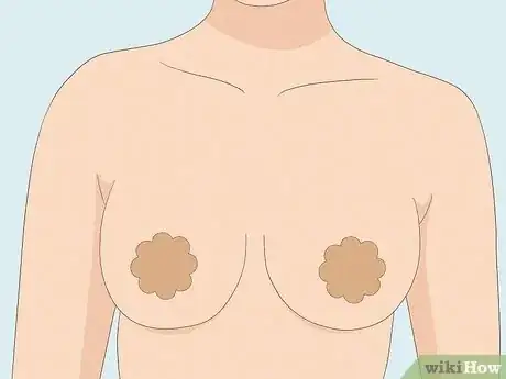 Image intitulée Tape Your Boobs for a Backless Dress Step 4