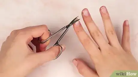 Image intitulée Remove Press‐On Nails Step 10
