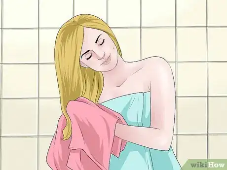 Image intitulée Get Good Looking Hair (Milk Conditioning) Step 10