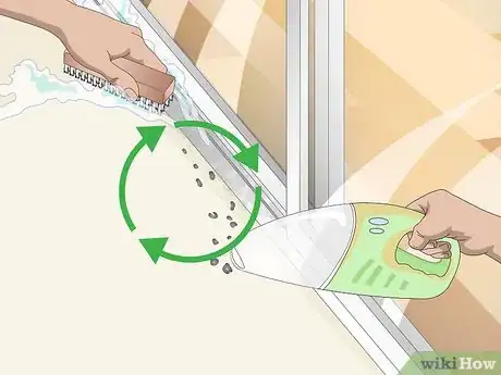 Image intitulée Clean Sliding Glass Door Tracks Step 5