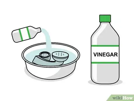 Image intitulée Remove Hard Water Spots Step 5