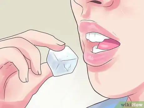Image intitulée Soothe a Burnt Tongue Step 1
