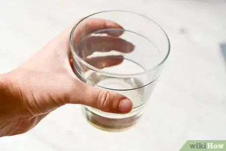 Image intitulée Play the Drinking Game King's Cup Step 10
