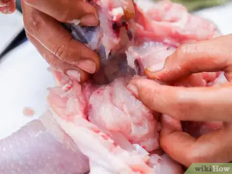 Image intitulée Debone Poultry (Turkey or Chicken) Step 14