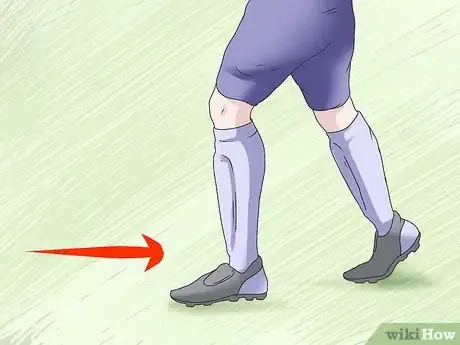 Image intitulée Take a Free Kick Like Ronaldo Step 2