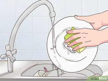 Image intitulée Attract a Cancer Woman Step 15