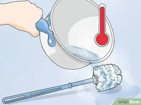 Image intitulée Clean a Toilet Brush Step 8
