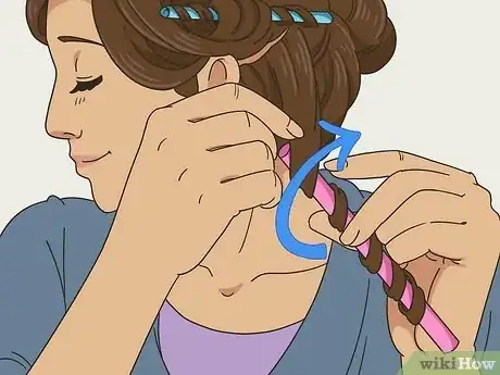 Image intitulée Curl Your Hair with Straws Step 9