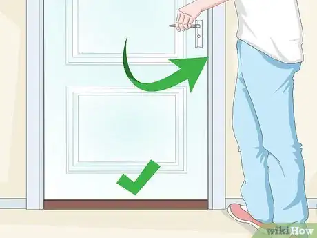 Image intitulée Replace Weather Stripping at the Bottom of a Door Step 20