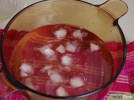 Image intitulée Chill a Drink Quickly Step 1