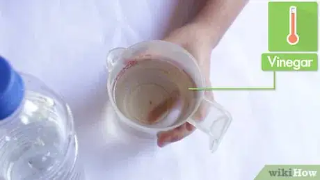 Image intitulée Clean Windows With Vinegar Step 3