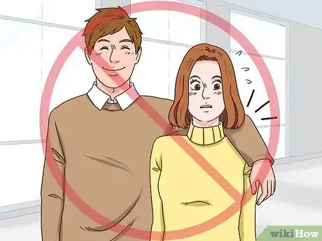 Image intitulée Talk to a Shy Girl Step 15