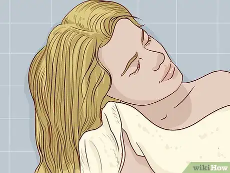 Image intitulée Wash Hair After Bleaching Step 7