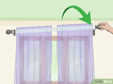 Image intitulée Hang Curtains Step 13