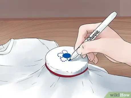 Image intitulée Tie Dye a Shirt the Quick and Easy Way Step 23