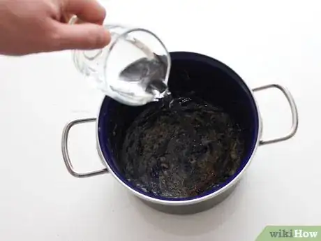 Image intitulée Remove Burnt Food from a Pot Step 1