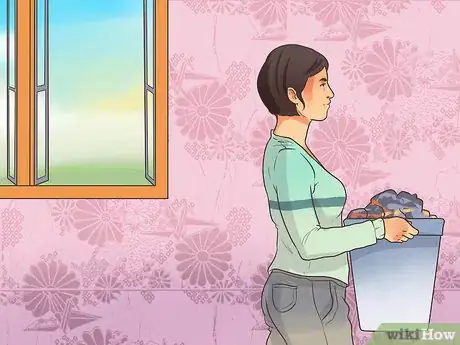 Image intitulée Get Smoke Smell out of Your House Step 1