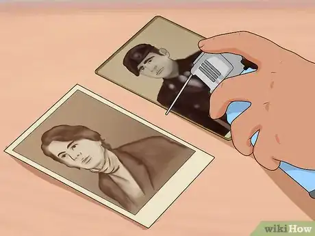 Image intitulée Clean Old Photos Step 11