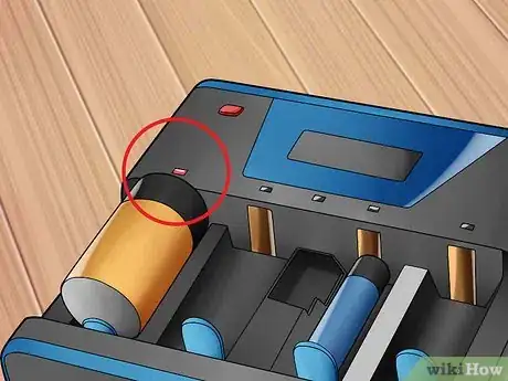 Image intitulée Recharge Batteries Step 5
