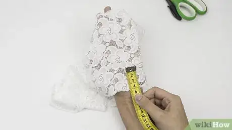 Image intitulée Make Baby Headbands Step 2