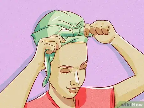 Image intitulée Wrap Your Hair in a Scarf for Bed Step 11