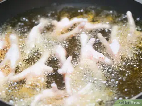 Image intitulée Cook Chicken Feet Step 5