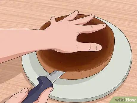 Image intitulée Fix a Baked Cake Stuck to the Pan Step 12