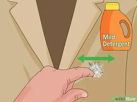 Image intitulée Wash a Wool Coat Step 3
