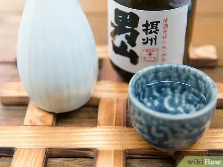 Image intitulée Serve and Drink Sake Step 6