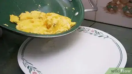 Image intitulée Make Fluffy Scrambled Eggs Step 6