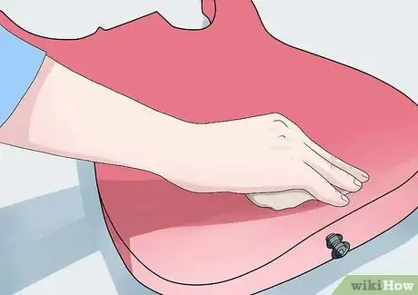Image intitulée Repaint a Guitar Step 16